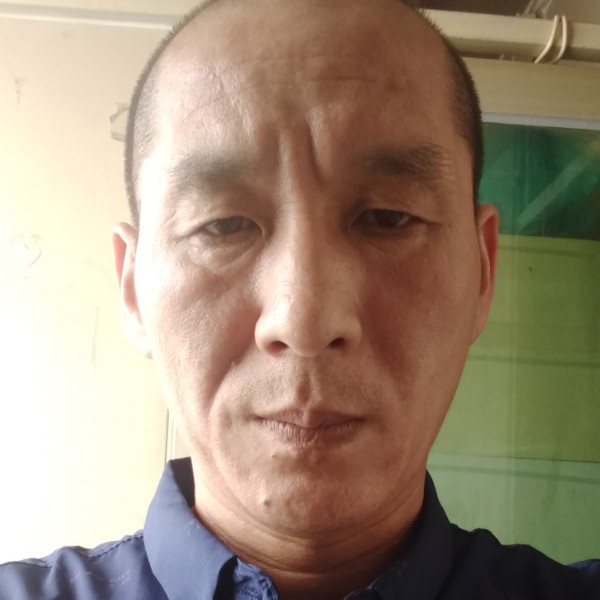 顺心泪了水杯的照片
