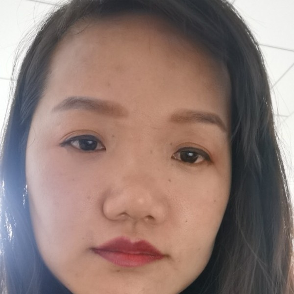 能干等待蚂蚁的照片