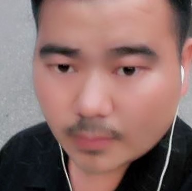 沉静方白云的照片