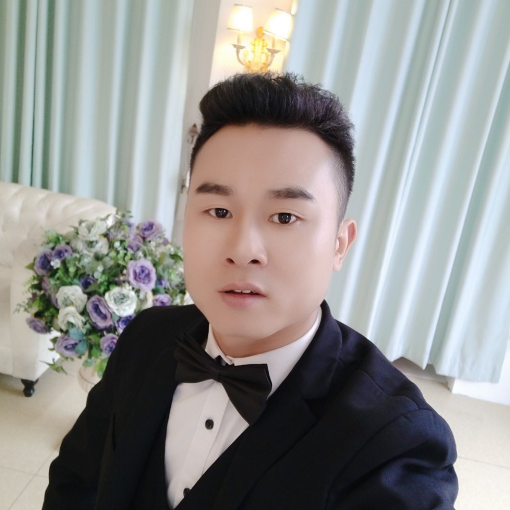 言中意的照片