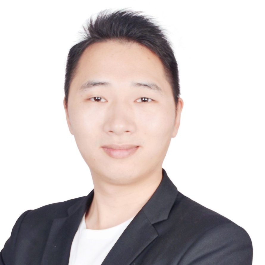 无语笑盼望的照片