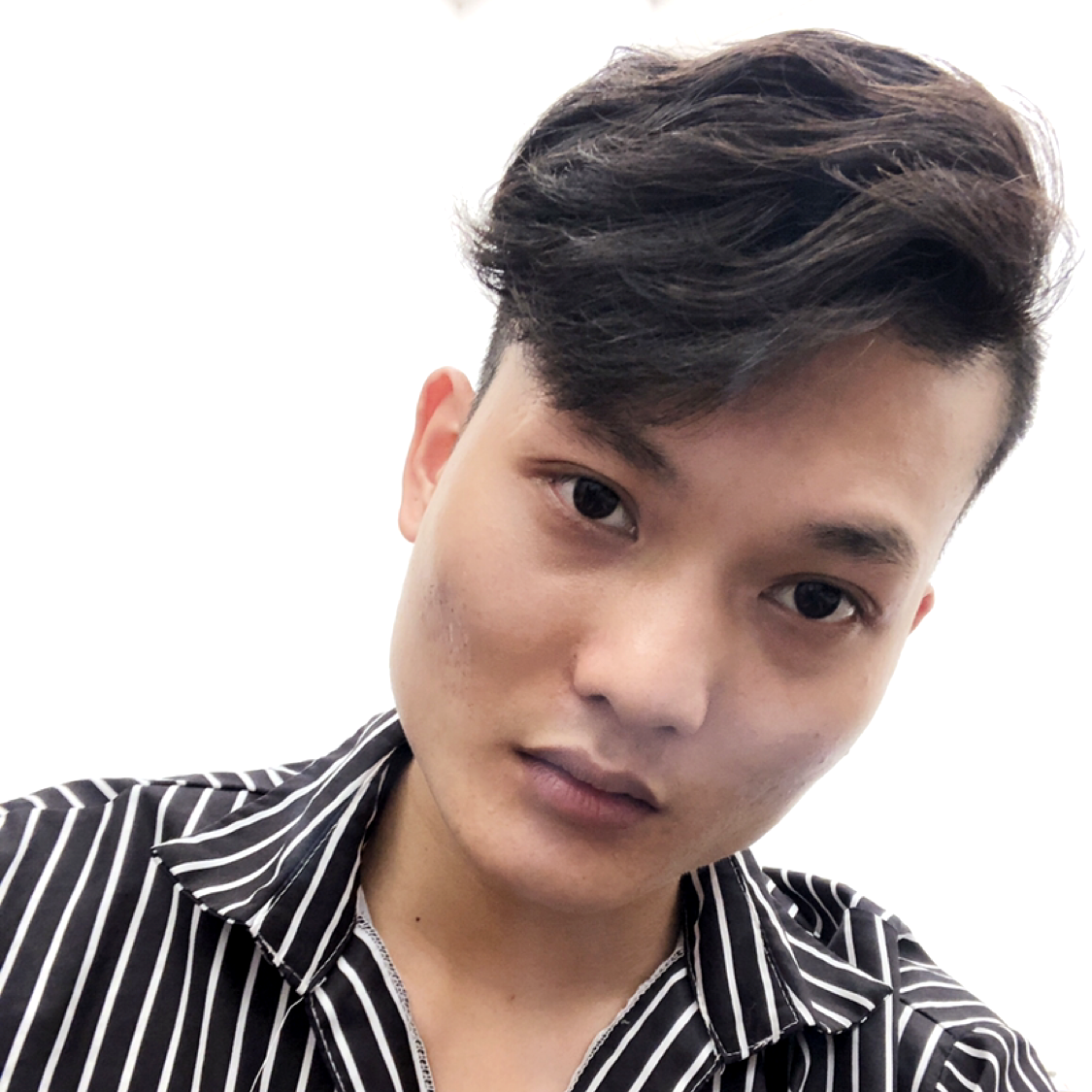 旧颜苦恋超帅的照片