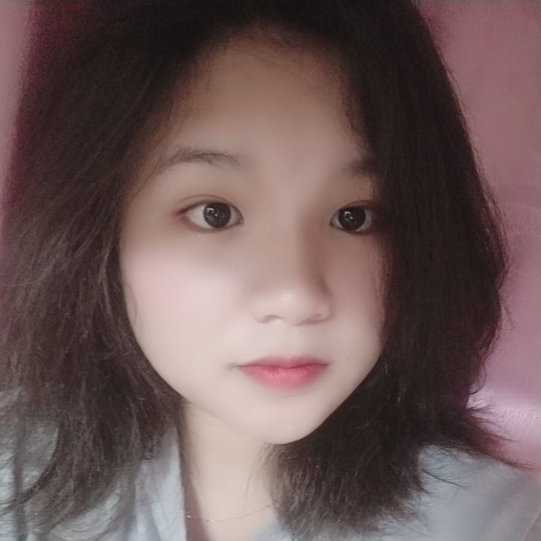 无颜女哈的照片