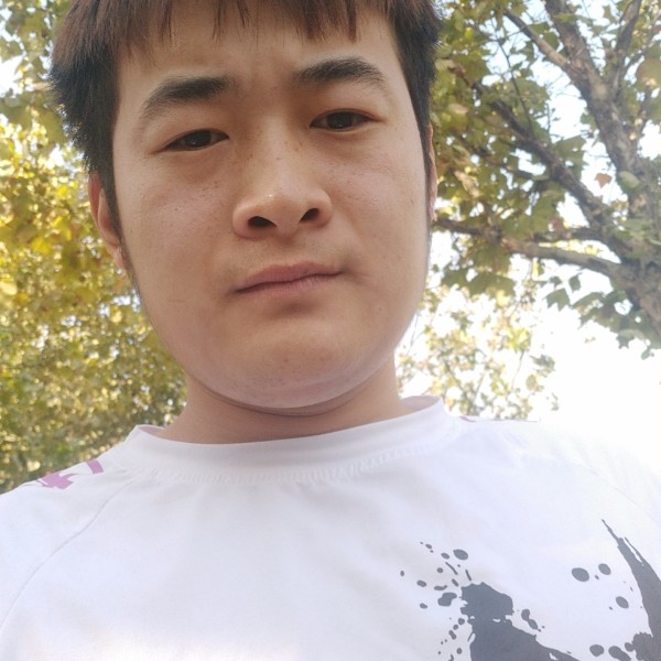 蓝天那怕孤单的照片