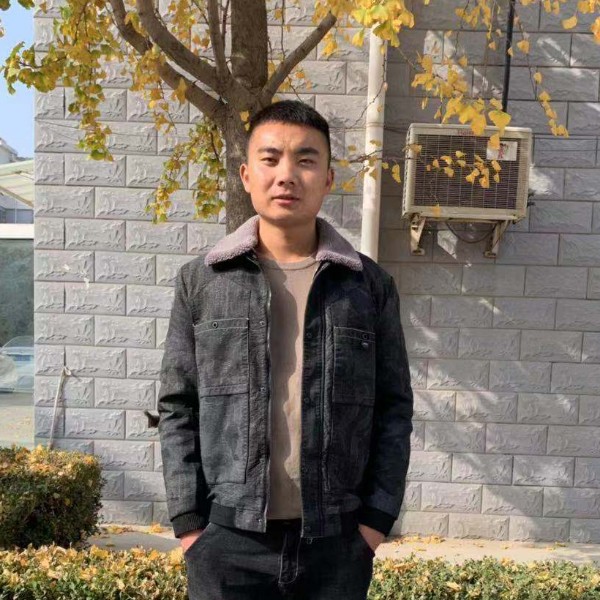 弹壳，的照片