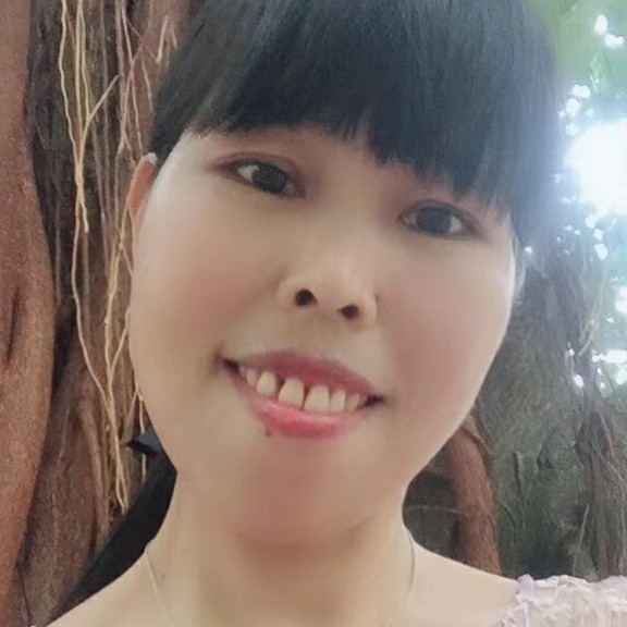 程水晶的照片