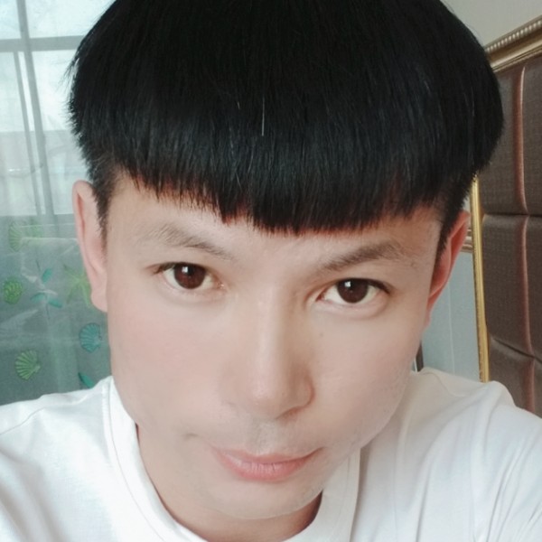 无限放弃春媱的照片