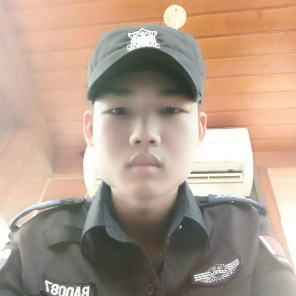 無敵人的照片