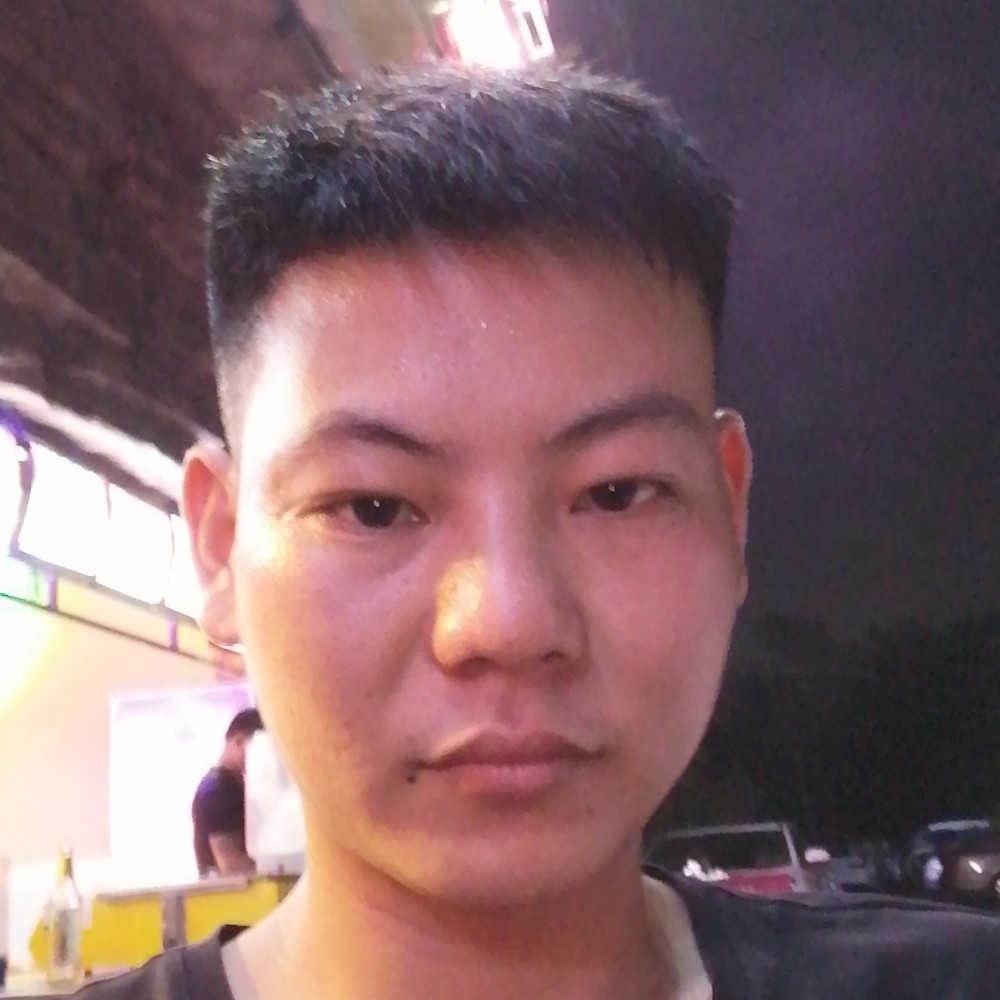 任性演变苗条的照片