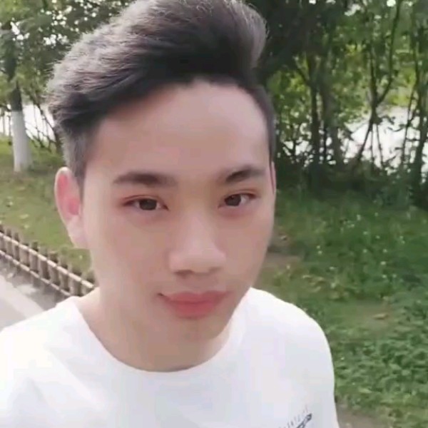 星愿等于彪壮的照片