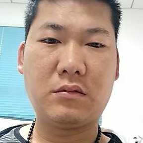 在这里寻爱的照片