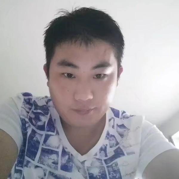 寻找另一半的女人的照片