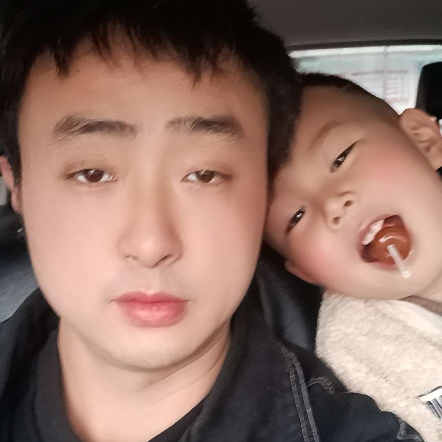 明媚回眸大侠的照片