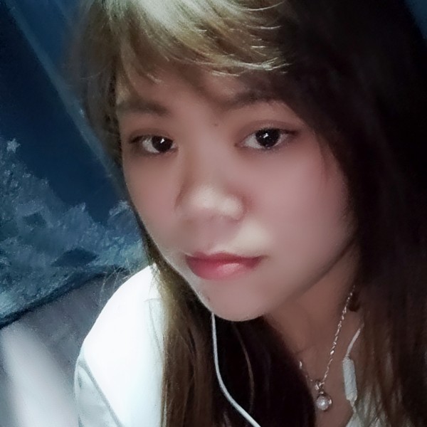 肉肉的小姐姐的照片