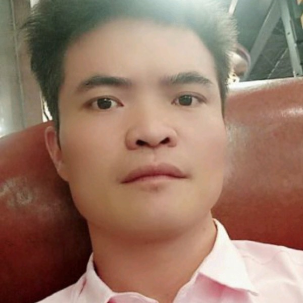 天空回眸隐忍的照片