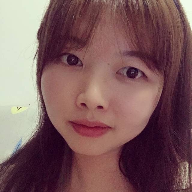 隐形回首飞鸟的照片