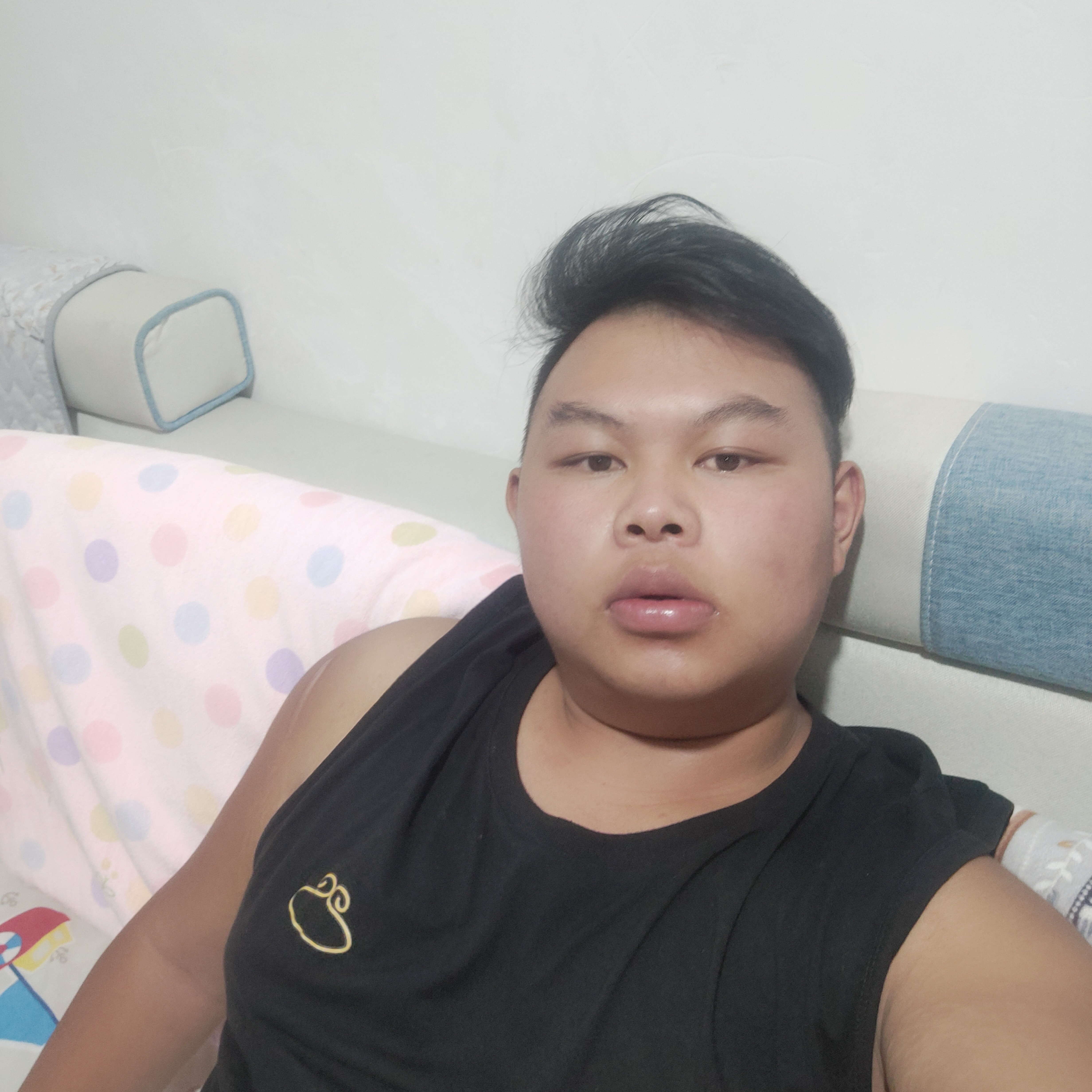 晊恦（）的照片