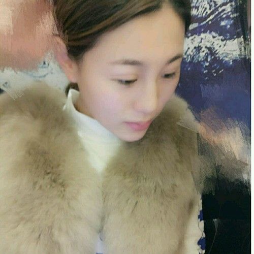 卢妍妍的照片