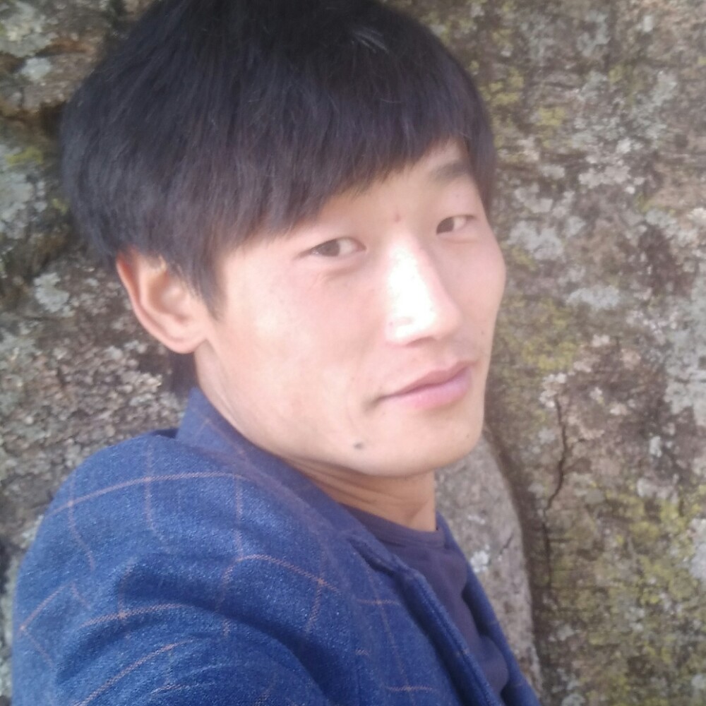 月亮曾经喜欢过你的照片