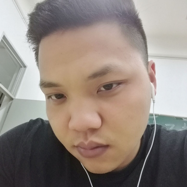 路灯有无奈的照片