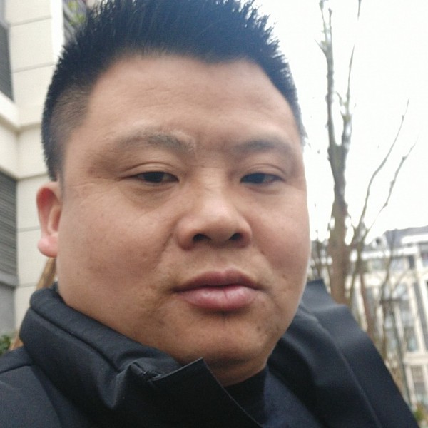 我是你要找的人的照片