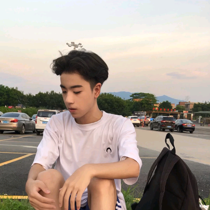 小笼包吃醋冷静的照片
