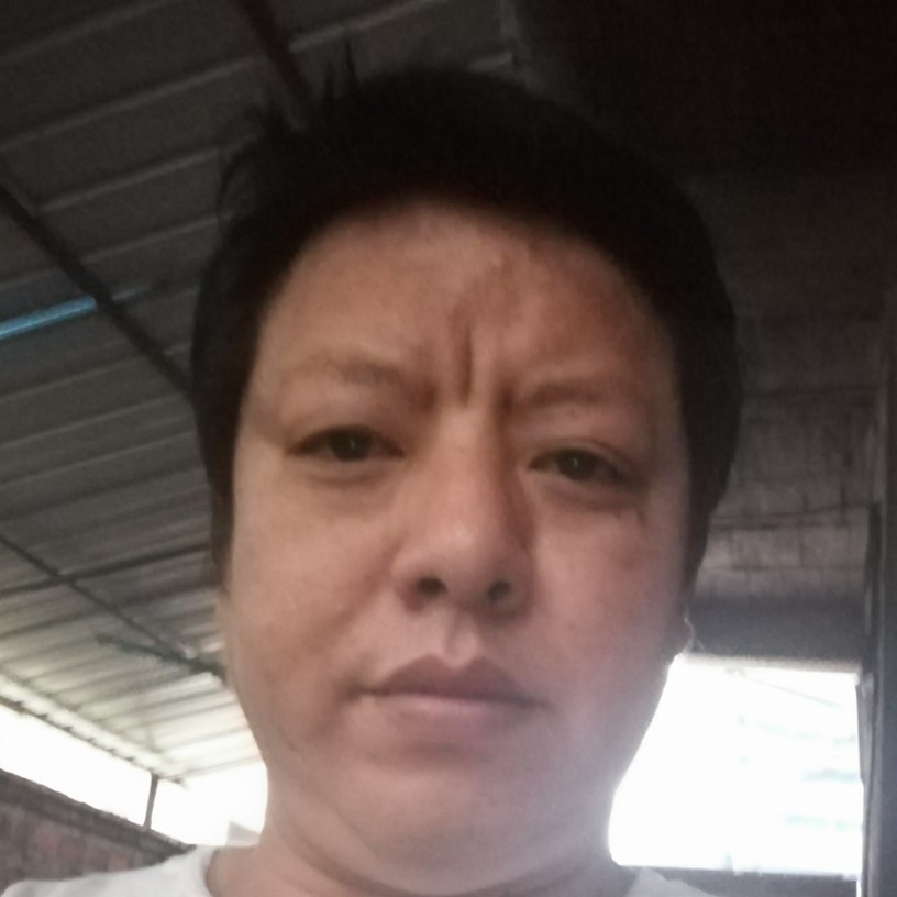 征婚女人一位的照片