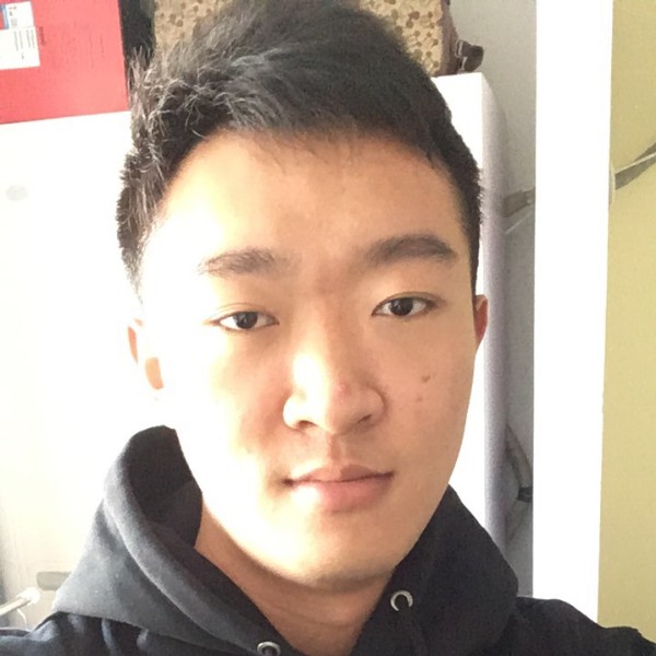 小城青年的照片