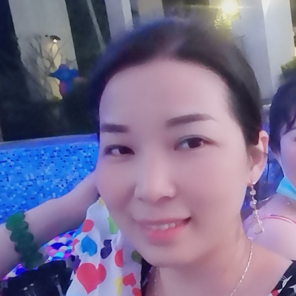 海燕倾心独特的照片