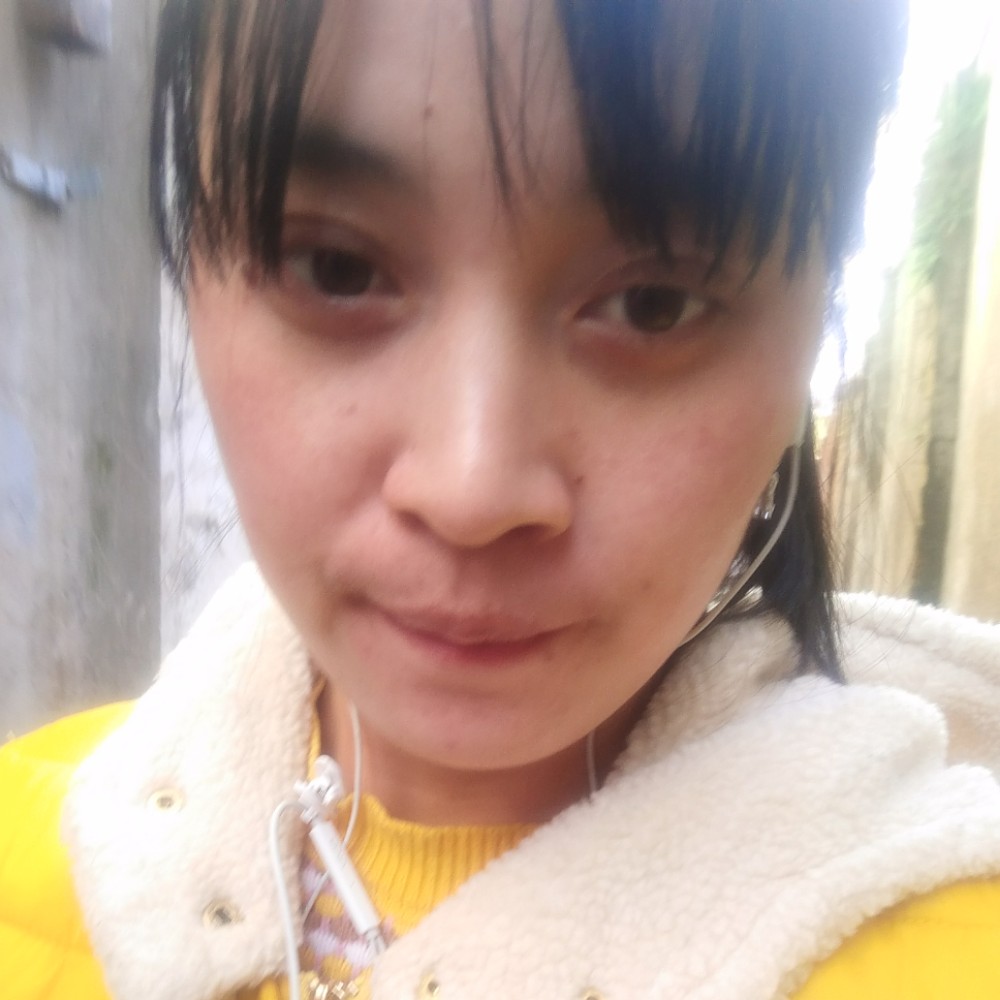 美满羽裳的照片