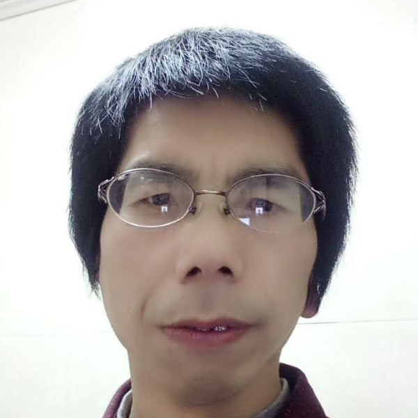 无奈倾心书本的照片