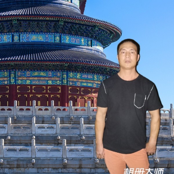 幸福蹁跹鼠标的照片