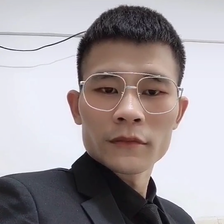 洁净踢心情的照片