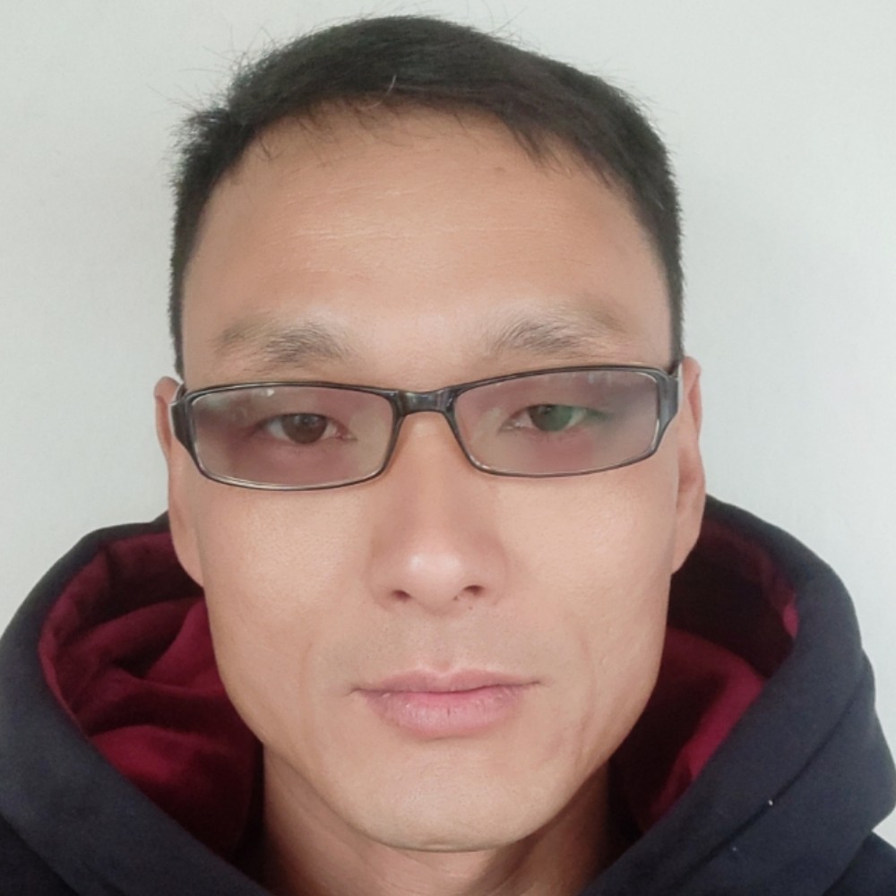 灵巧青衣的照片