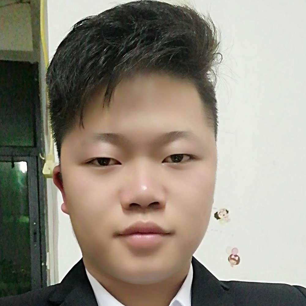 陌殇回首高高的照片