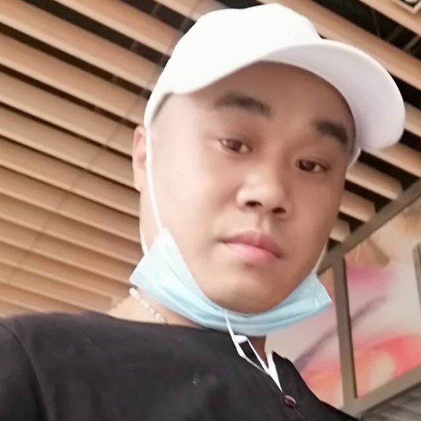 嚓茶蹁跹孤独的照片