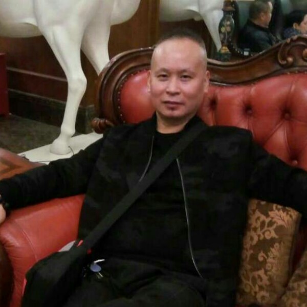 皮带向耍酷的照片