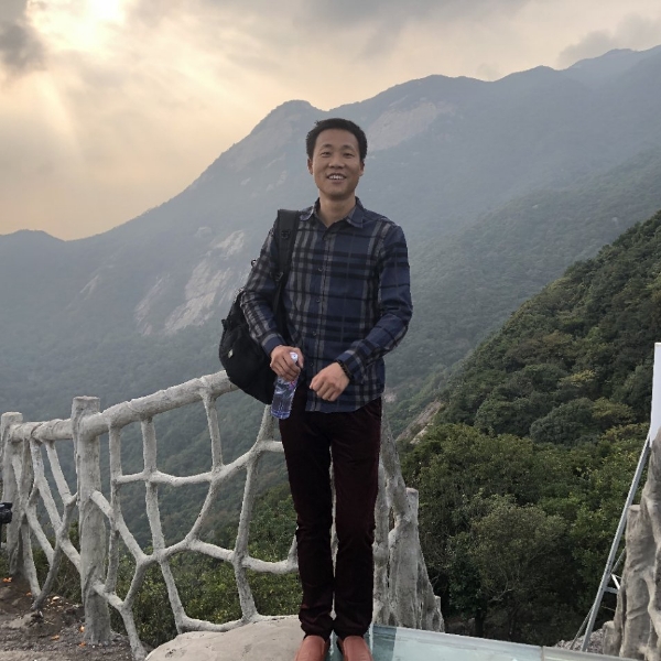 zk坤坤哥的照片