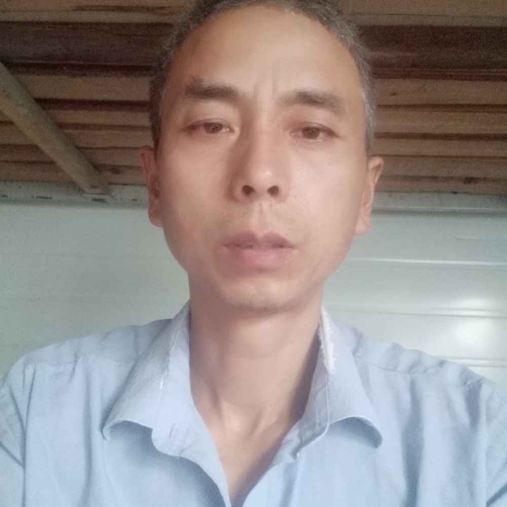 大山落寂\\的照片