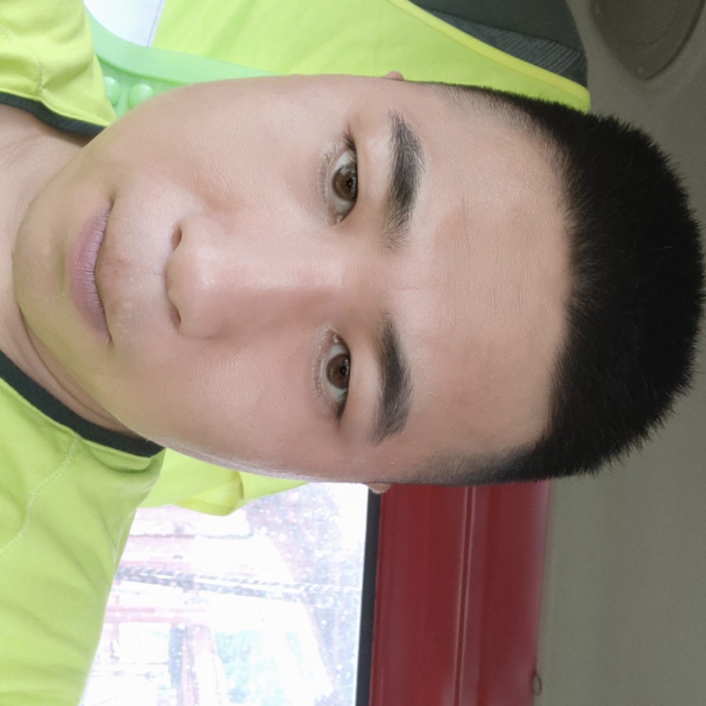 李国辉（卡车人）的照片