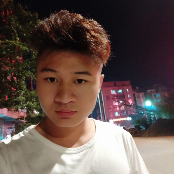 a爱笑的照片