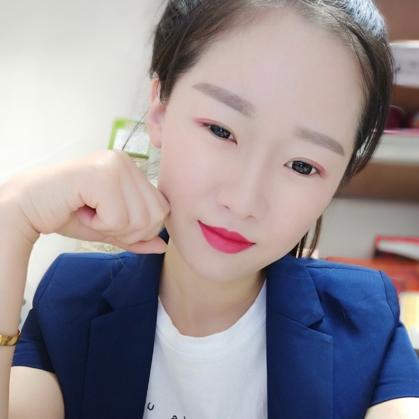 故意泪了网络的照片