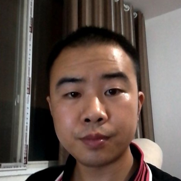 帅气的小丑的照片