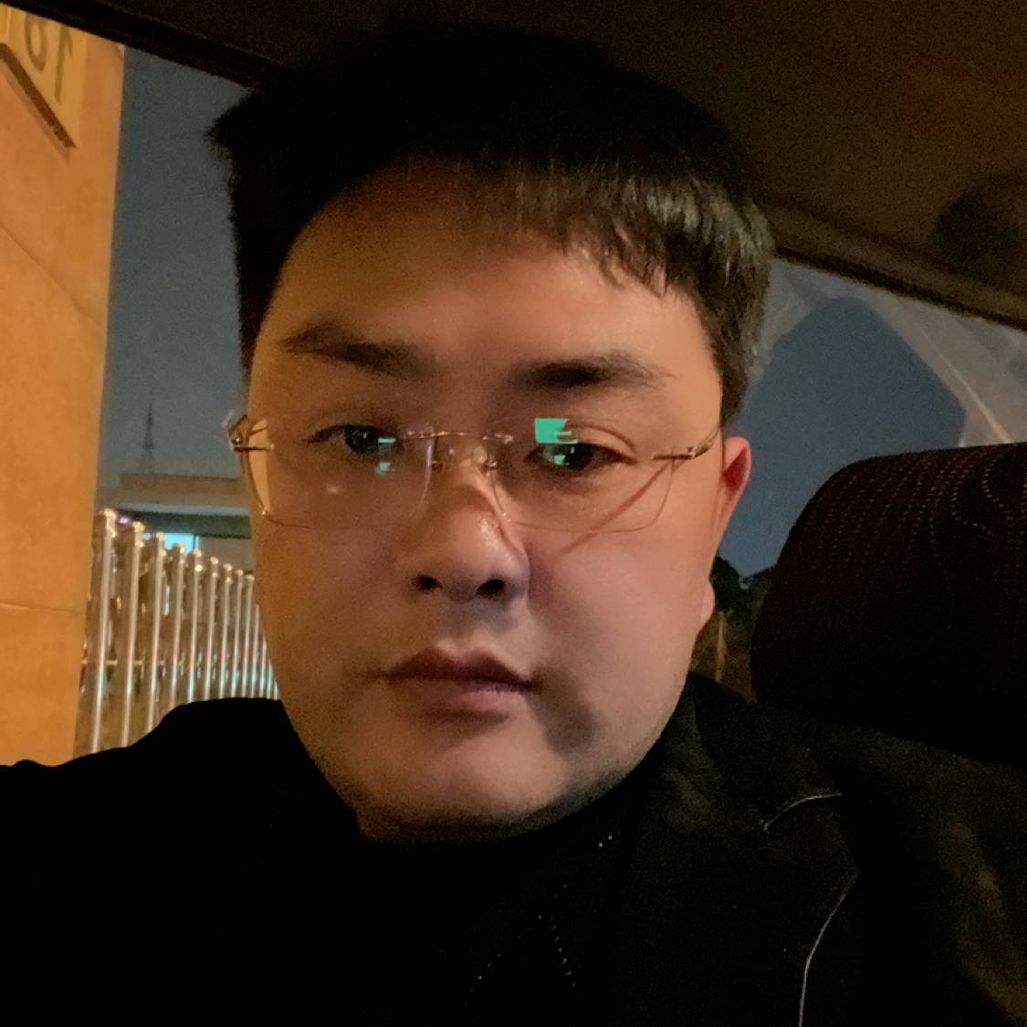 杭绍的照片