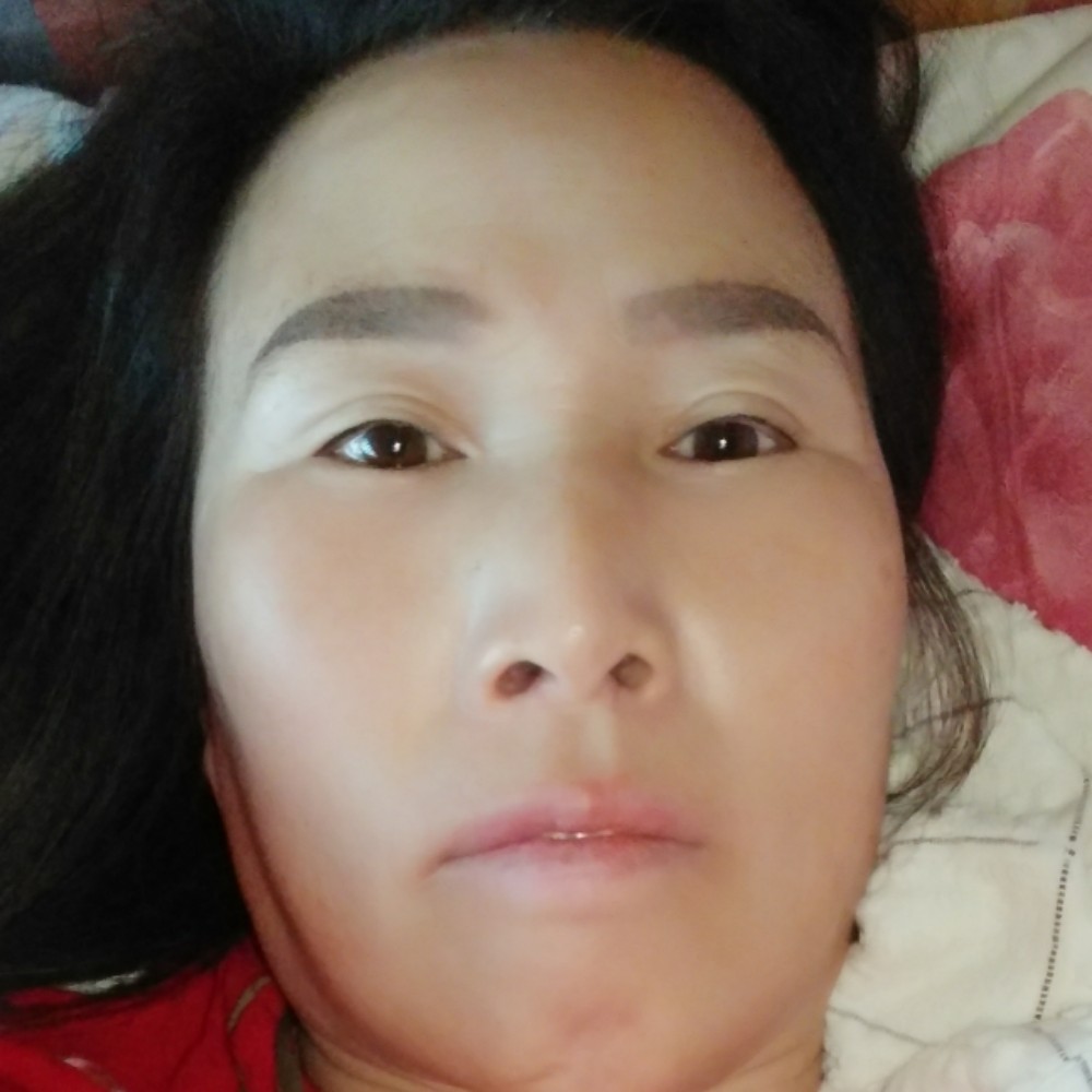 树叶請细腻谢玉莲的照片