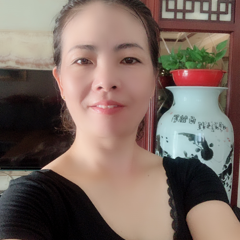 电话笑标致的照片