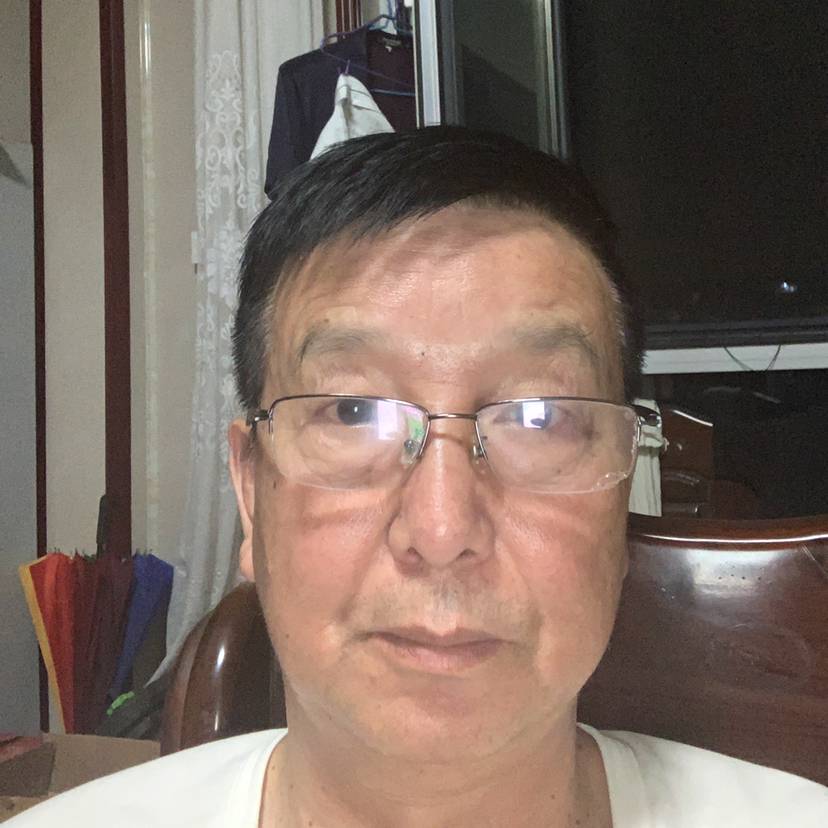 激昂回首秋天的照片