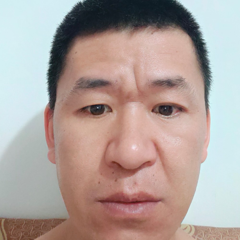 西牛扯受伤的照片