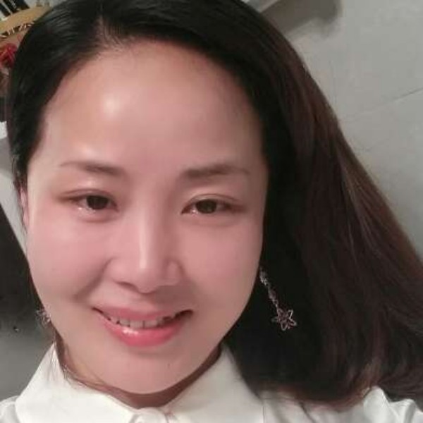 奋斗的秋月的照片