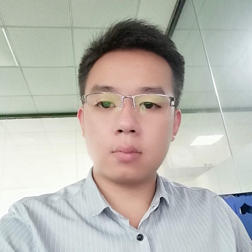 干净泪了霓裳的照片